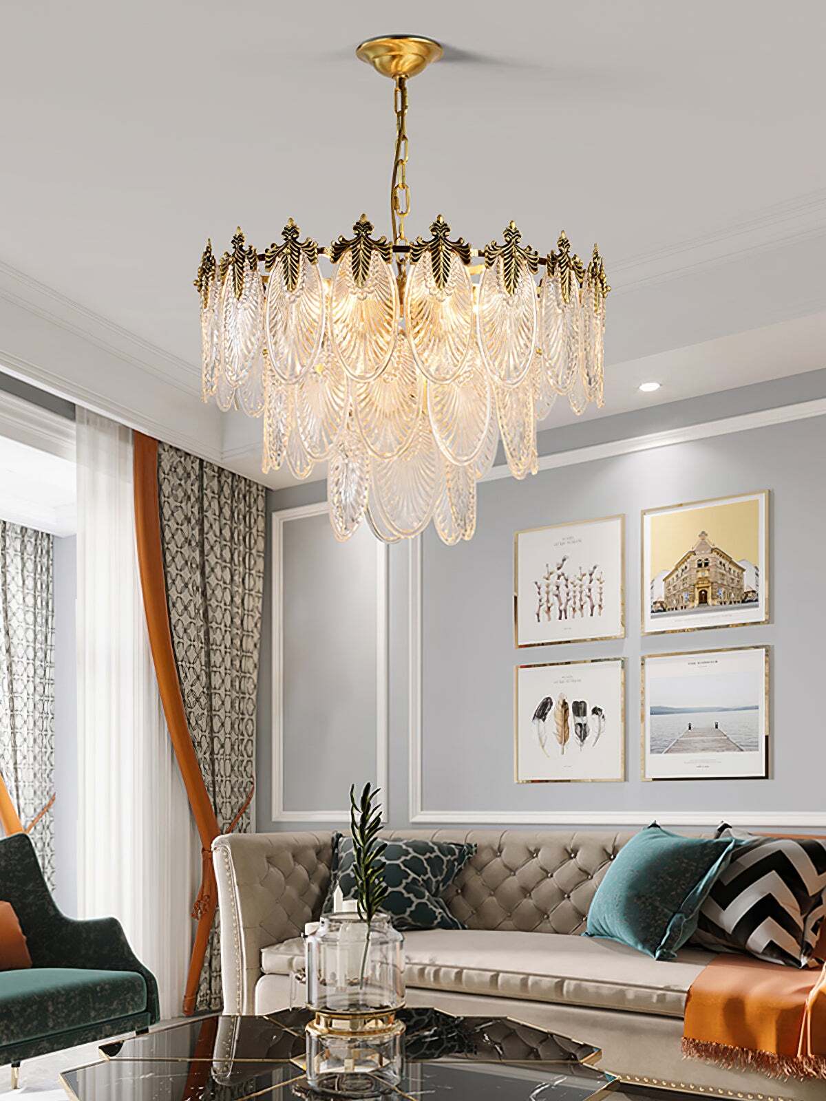 真鍮の葉のシャンデリア